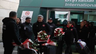 Havalı Silahlar Avrupa Şampiyonasını 7 madalyayla tamamlayan milli sporcular yurda döndü