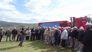 Havranda öğrenciler fidanları toprakla buluşturdu
