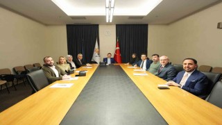 Hekimsen, Prof. Dr. Halit Yerebakan ile sağlık sisteminin geleceğini konuştu