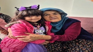 Honazlı gençlerden Yaşlılar Haftasında anlamlı ziyaret