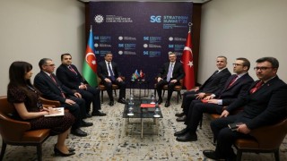 İletişim Başkanı Duran, Azerbaycan Medya Kalkınma Ajansı Başkanı İsmayilov ile görüştü