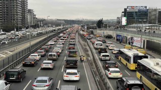 İstanbulda akaryakıt zammı trafiğe yansımadı