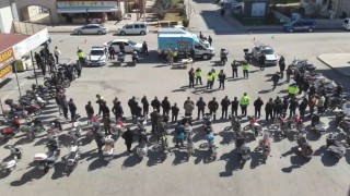 Jandarmadan motosiklet sürücülerine güvenli sürüş eğitimi