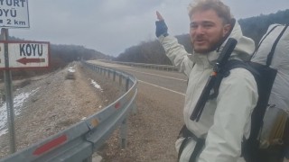 Japonyaya ulaşmak için Almanyadan yola çıkan gezgin 6 aydır yürüyor