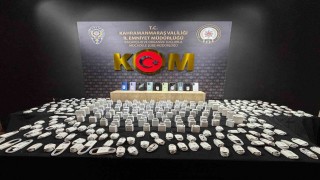 Kahramanmaraşta kaçak telefon ve makaron ele geçirildi