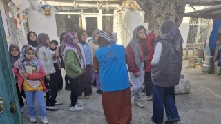 Kahtada ihtiyaç sahibi ailelere yardımlar sürüyor