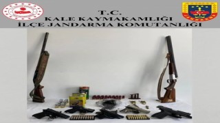 Kalede düzenlen silah operasyonunda 2 şüpheli yakalandı