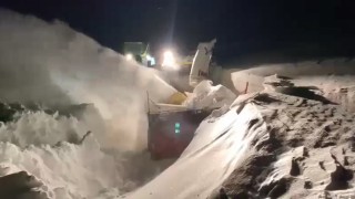 Kar kaplanları Arpaçayda gece gündüz çalışıyor