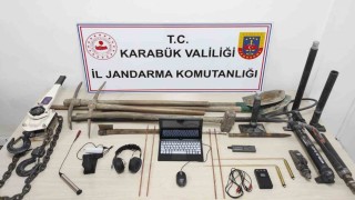 Karabükte jandarmadan kaçak kazı ve uyuşturucu operasyonu
