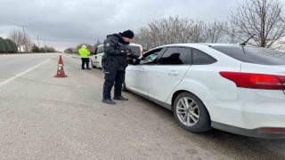 Karamanda uyuşturucu ve ruhsatsız silahlar ele geçirildi: 12 tutuklama