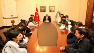Karsı gururlandıran başarı: Şampiyon takım yarı finalde