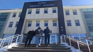 Karsta göçmen kaçakçılığı operasyonu: 2 organizatör ve 7 düzensiz göçmen yakalandı