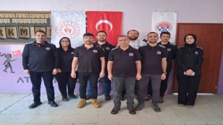 Karsta Yeşilay Haftasına özel satranç turnuvası yoğun ilgi gördü