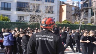 Kartal Belediyesinden okullarda afet bilinci eğitimi