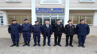 Kaymakam Abay, bayramda güvenlik güçlerini yalnız bırakmadı
