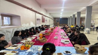 Kaymakam Tutal, öğrencilerle iftarda buluştu