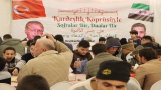 Kayseri büyükşehir, Suriyede iftar sofrası kurdu