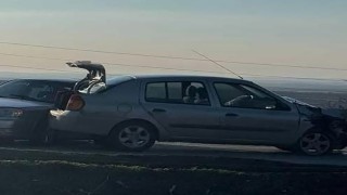Kiliste iki otomobil çarpıştı: 1 ölü