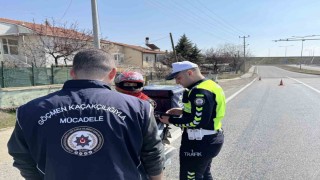 Kırşehirde 14 düzensiz göçmen yakalandı