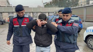 Kız arkadaşına cinsel istismar iddiasıyla gözaltına alındı