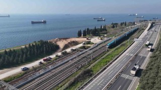 Kocaelide yüksek hızlı trenin çarptığı kişi hayatını yitirdi