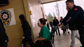 Komşu kavgasında 2 kadın yaralandı