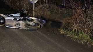 Kontrolden çıkan motosiklet devrildi: 1 ölü