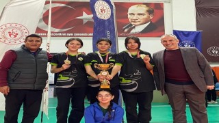 Köyceğiz Toparlar Ortaokulu Kız Takımı Floor Curling İl Şampiyonu oldu
