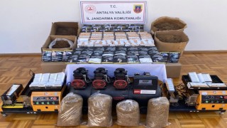 Kumlucada 150 kilo kıyılmış tütün ele geçirildi