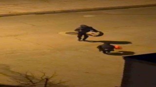 Kurtalanda sahur için çalınan davula tek başına halay çekti