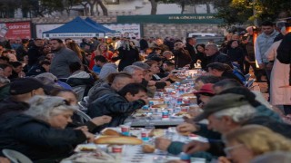 Kuşadası, Başkan Günel için tek yürek oldu