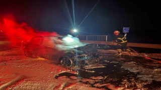Lüleburgazda zincirleme kaza: 2 yaralı, 1 otomobil yandı