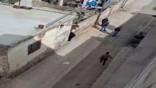 Madde bağımlısı sokak ortasında yığılıp kaldı