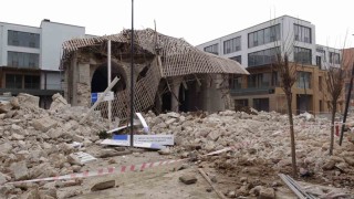 Malatyada restorasyondaki caminin duvarında göçük meydana geldi: 1 yaralı