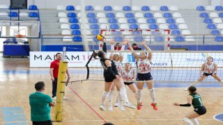 Manavgatın sultanları sezonu taraftarlarıyla noktaladı