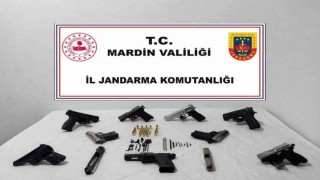 Mardinde 8 ruhsatsız silah ele geçirildi