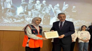 Mardinde AFAD gönüllülerine sertifikaları verildi