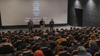 Mardinde Uçan Köfteci filminin özel gösterimi yapıldı
