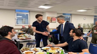 Mengücek Gazi Hastanesinde iftar programı düzenlendi