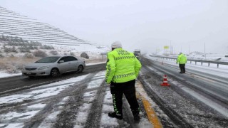 Meteorolojiden buzlanma ve çığ uyarısı