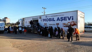 Mobil Aşevi Ramazan bereketini mahallelere taşıyor