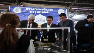 Muğla Büyükşehir iftar sofralarını ilçelerde kurmayı sürdürüyor