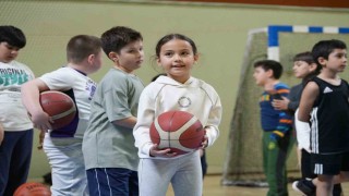 Muğlada sporun kalbi GSB tesislerinde atıyor