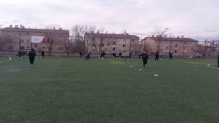 Muşta futbol antrenmanları sürüyor