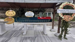 Muzaffer Ilıcak son yolculuğuna uğurlandı