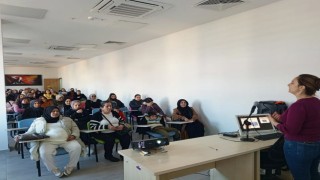 Nazillide kadınlar sağlık konusunda bilgilendirildi