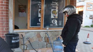 Nazillinin 50 yıllık iyi su hattı yenilendi