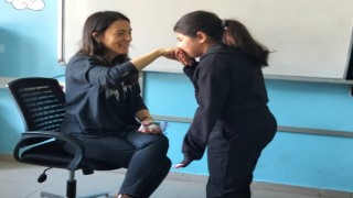 Okulda bayram geleneği yaşatıldı