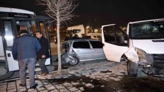 Önce kaza, sonra kavga ettiler: 2 yaralı
