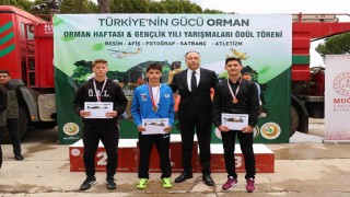 Orman Haftası ve Gençlik Yılı ödülleri verildi